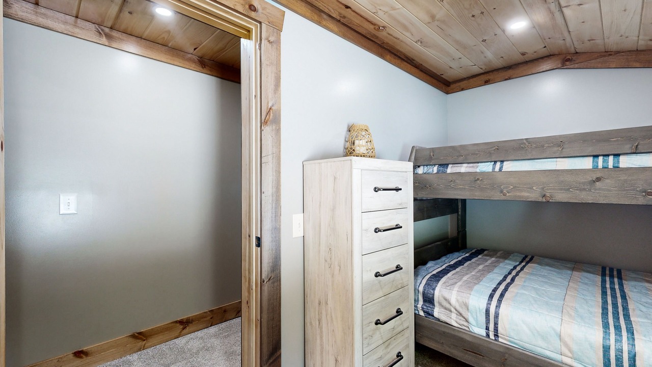 Photo of Bedroom in Salem