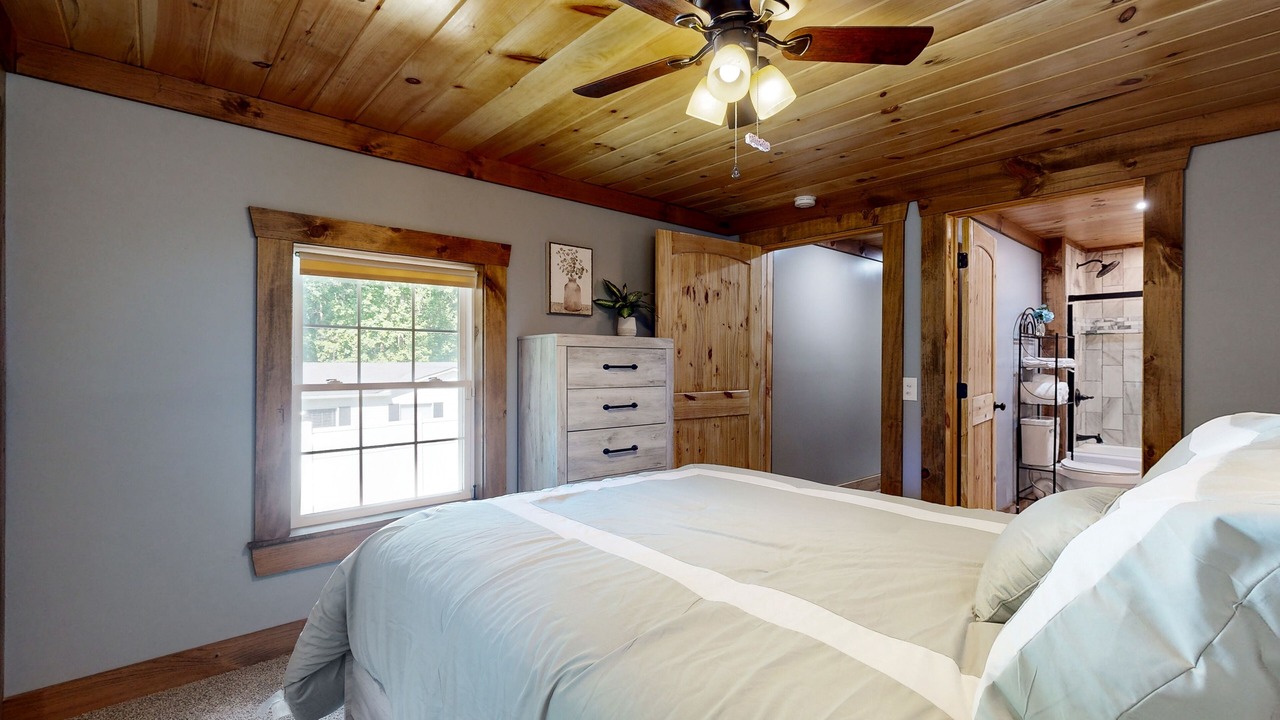 Photo of Bedroom in Salem