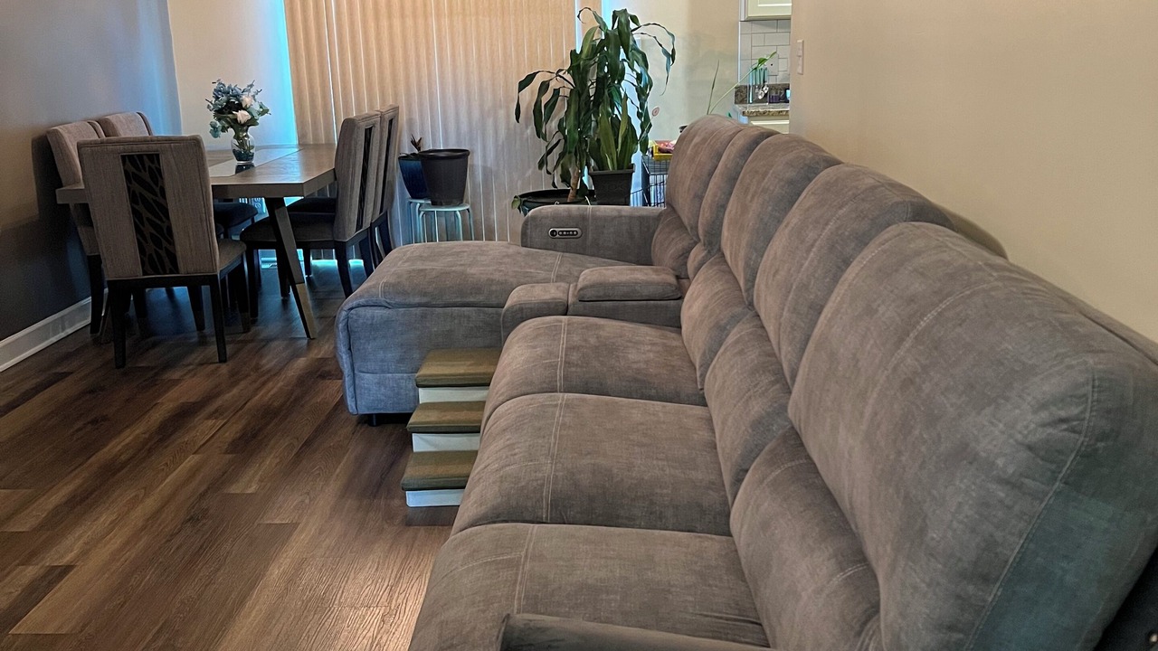 Photo of Livingroom in Franklinton