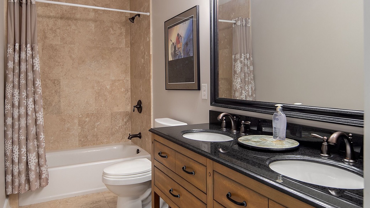 Photo of Bathroom in Mountainbrook