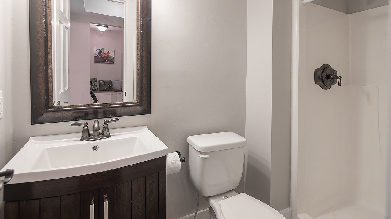 Photo of Bathroom in Mountainbrook