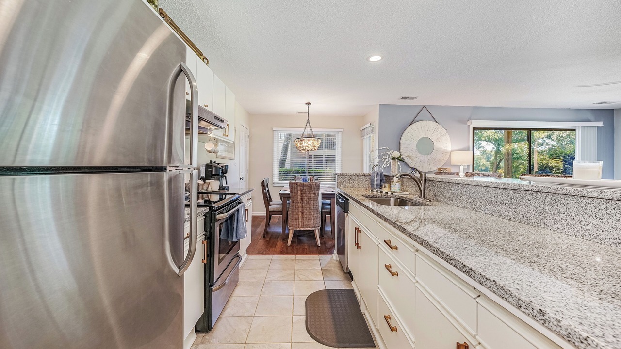 Photo of Kitchen in Sea Trail