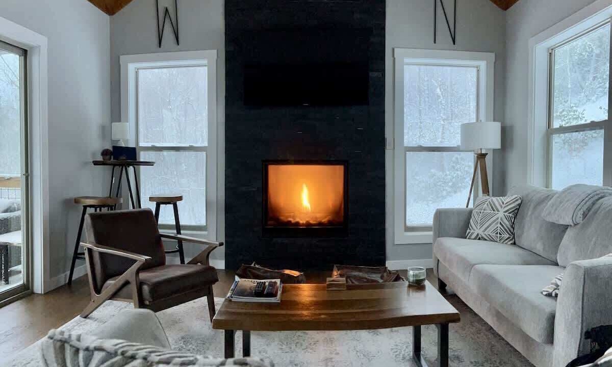 Photo of Livingroom in Fairview