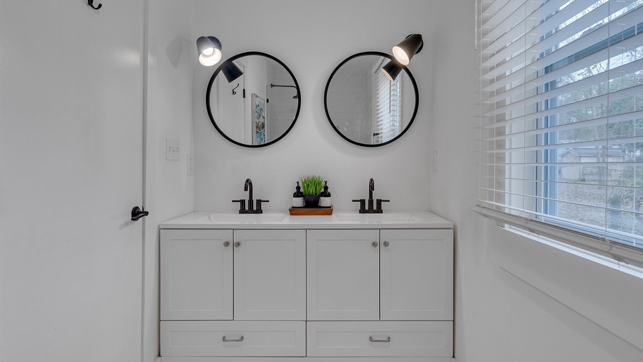 Photo of Bathroom in Southeast Raleigh