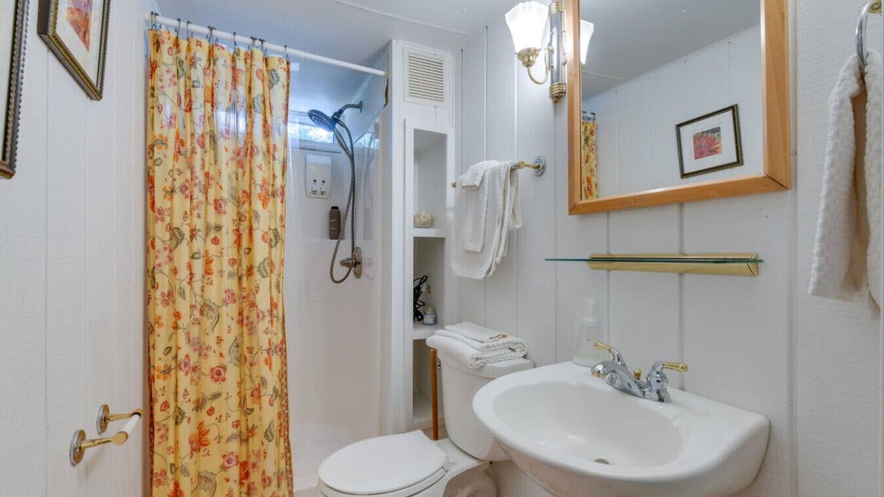 Photo of Bathroom in Sherrills Ford