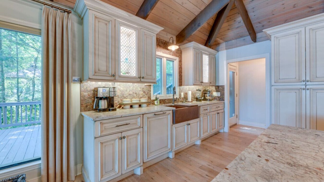 Photo of Kitchen in Sherrills Ford