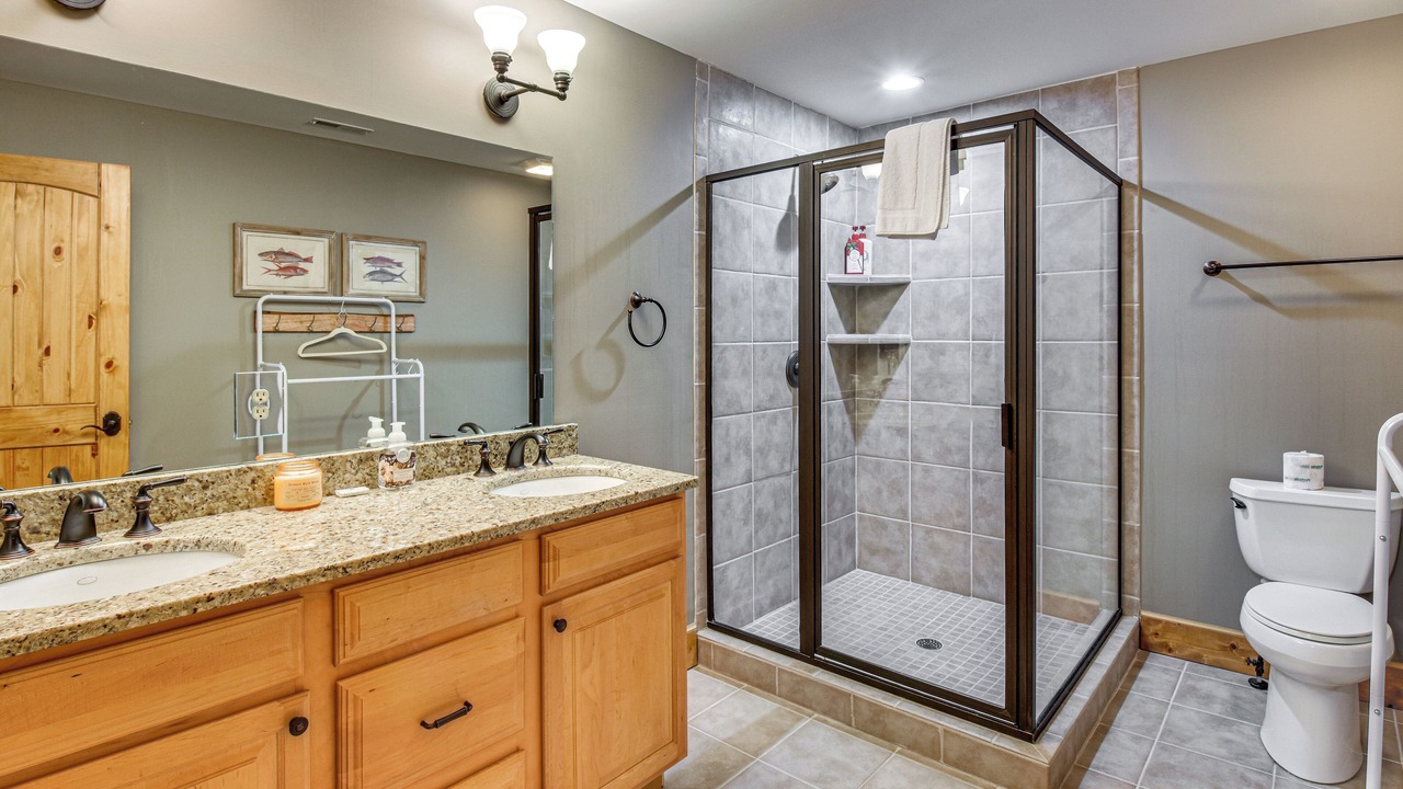 Photo of Bathroom in Cullowhee