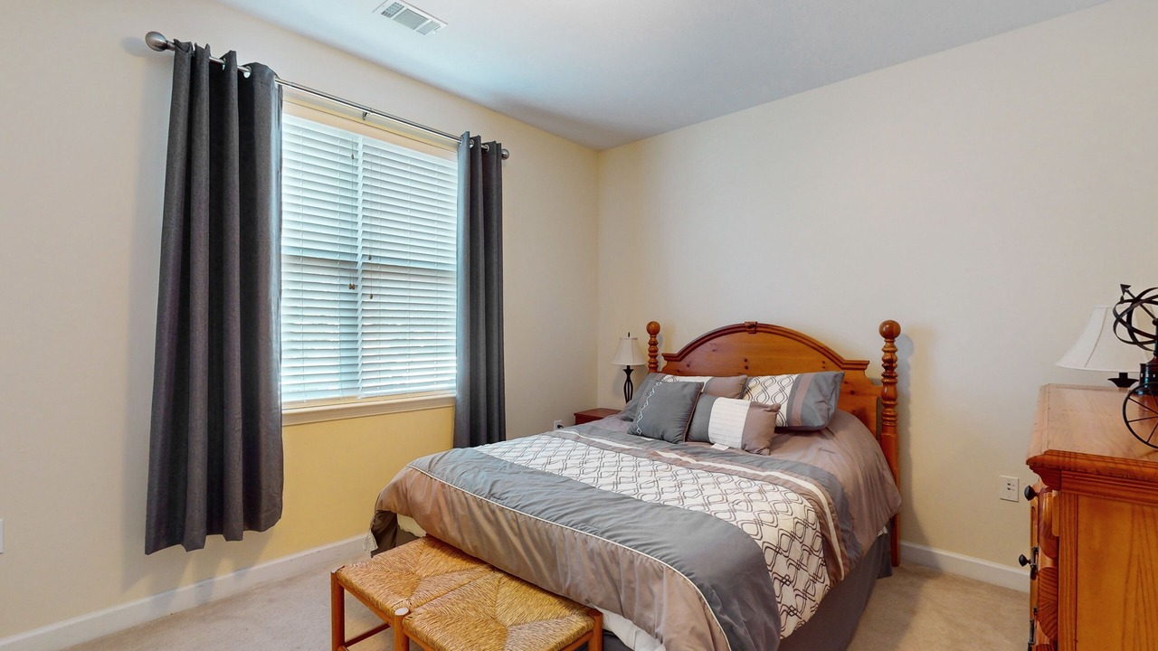 Photo of Bedroom in Calabash