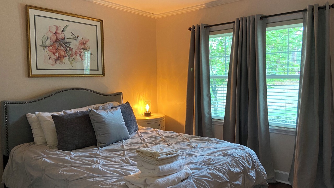 Photo of Bedroom in Olivia