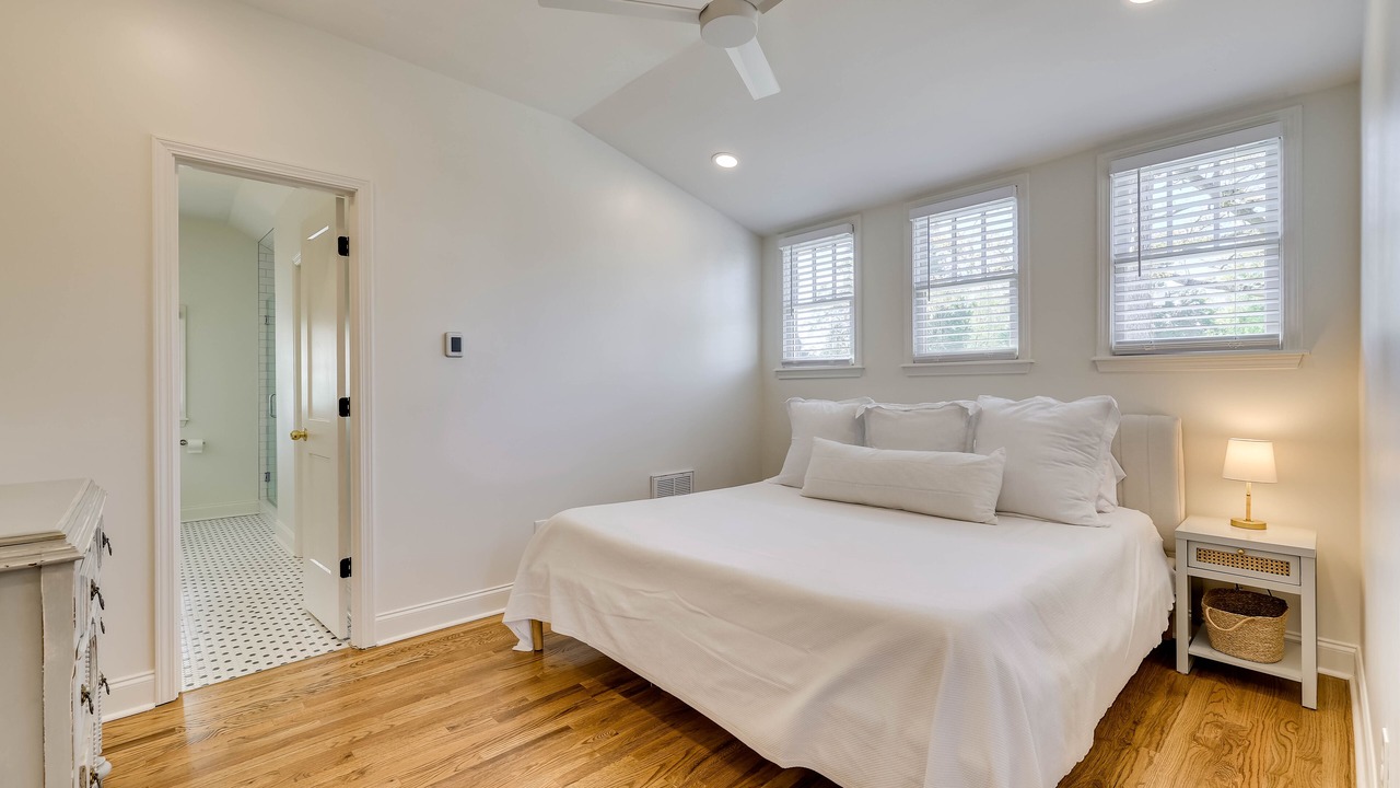Photo of Bedroom in Summerville