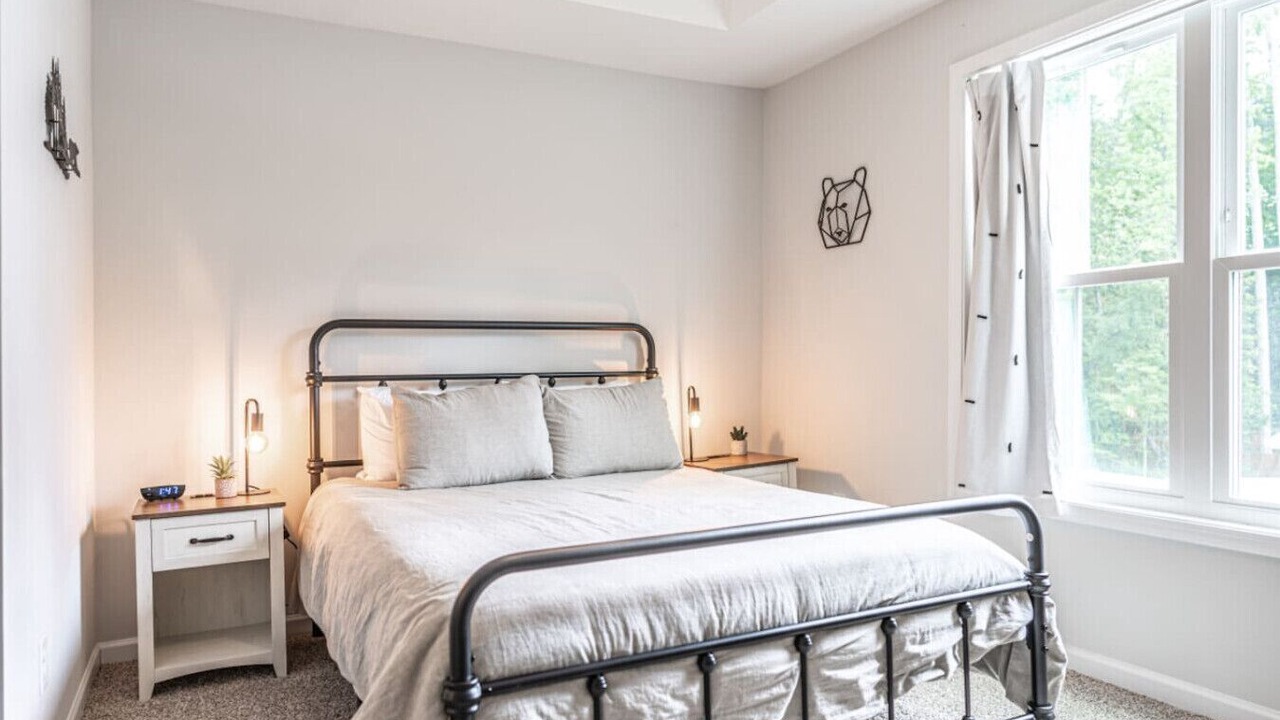 Photo of Bedroom in Aberdeen
