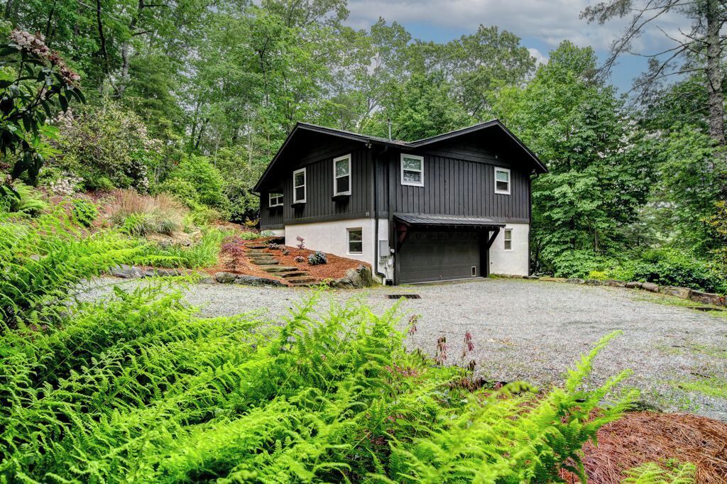 Photo of Outdoor in Highlands Hills