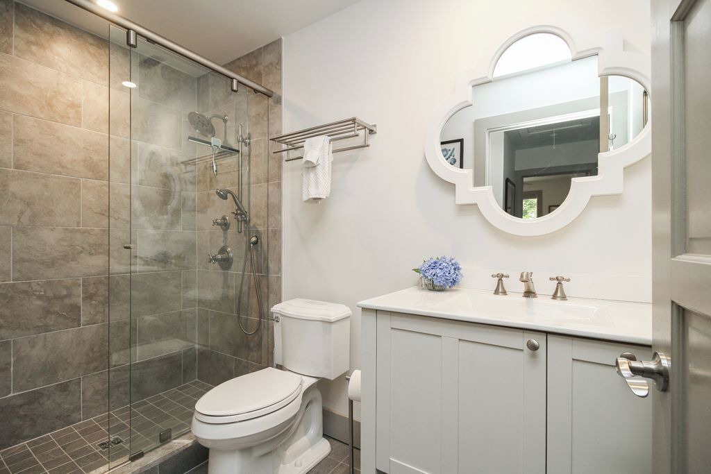 Photo of Bathroom in Highlands Hills