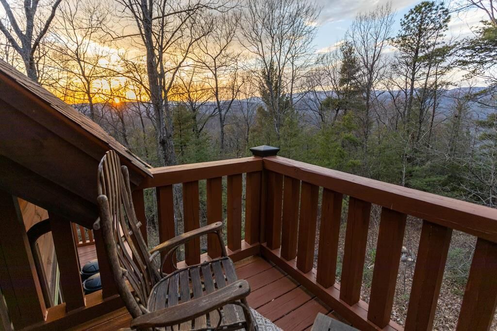 Photo of Patio Balcony in Purlear
