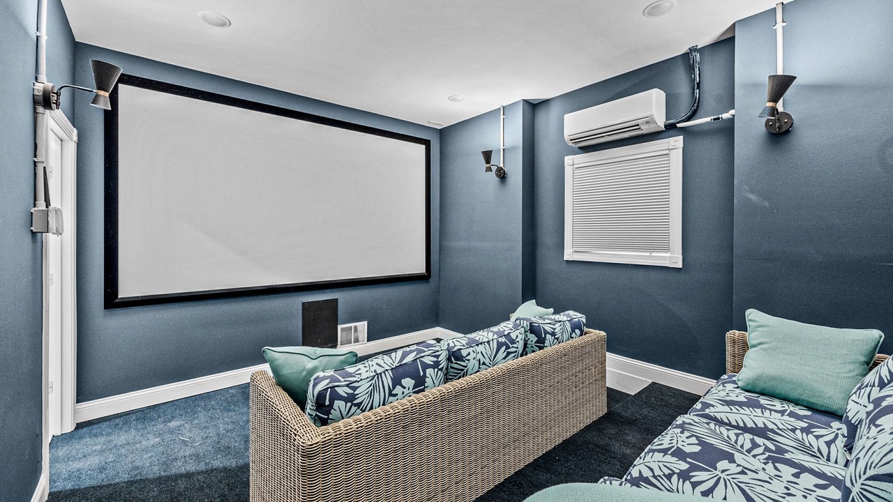 Photo of Livingroom in Surf City