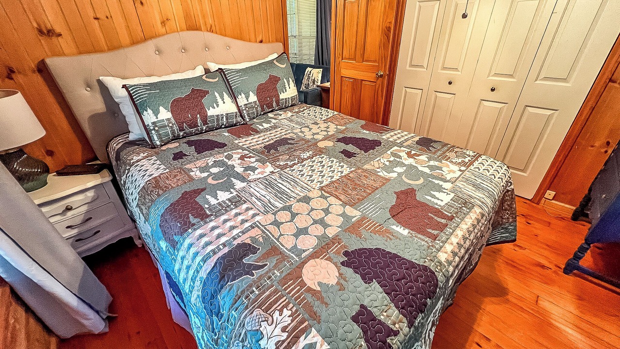 Photo of Bedroom in Todd