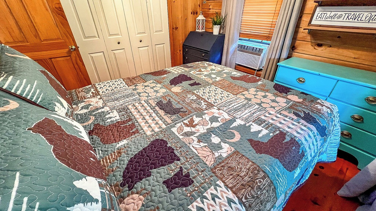 Photo of Bedroom in Todd