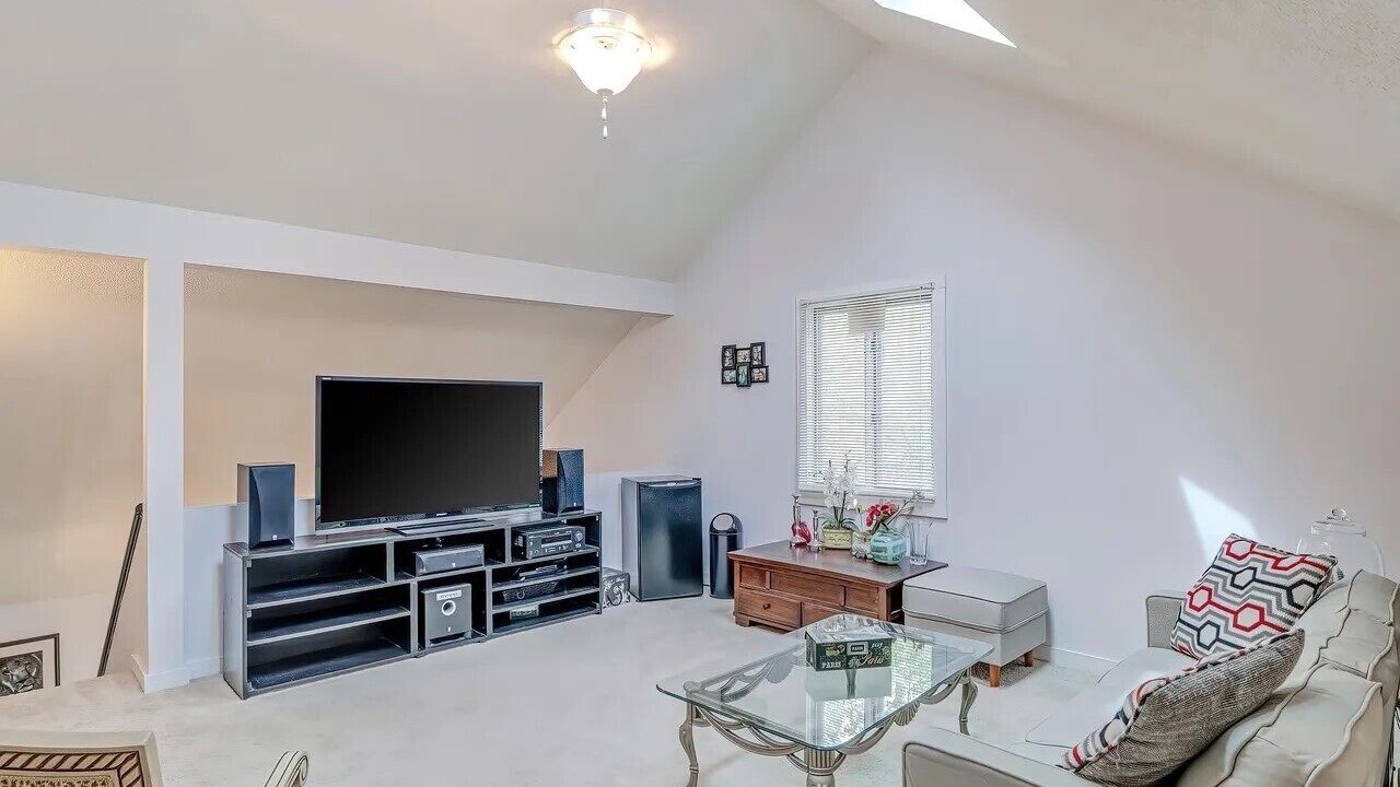 Photo of Livingroom in Northeast Raleigh