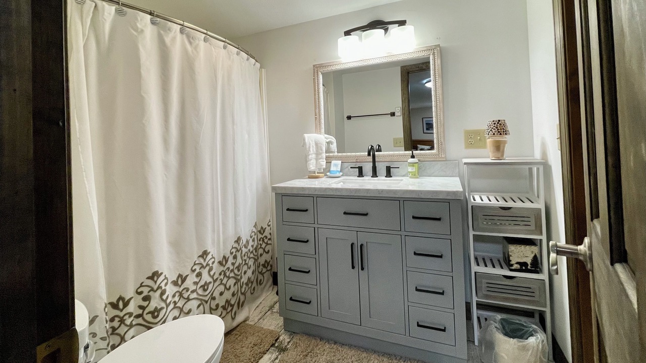 Photo of Bathroom in Charter Hills