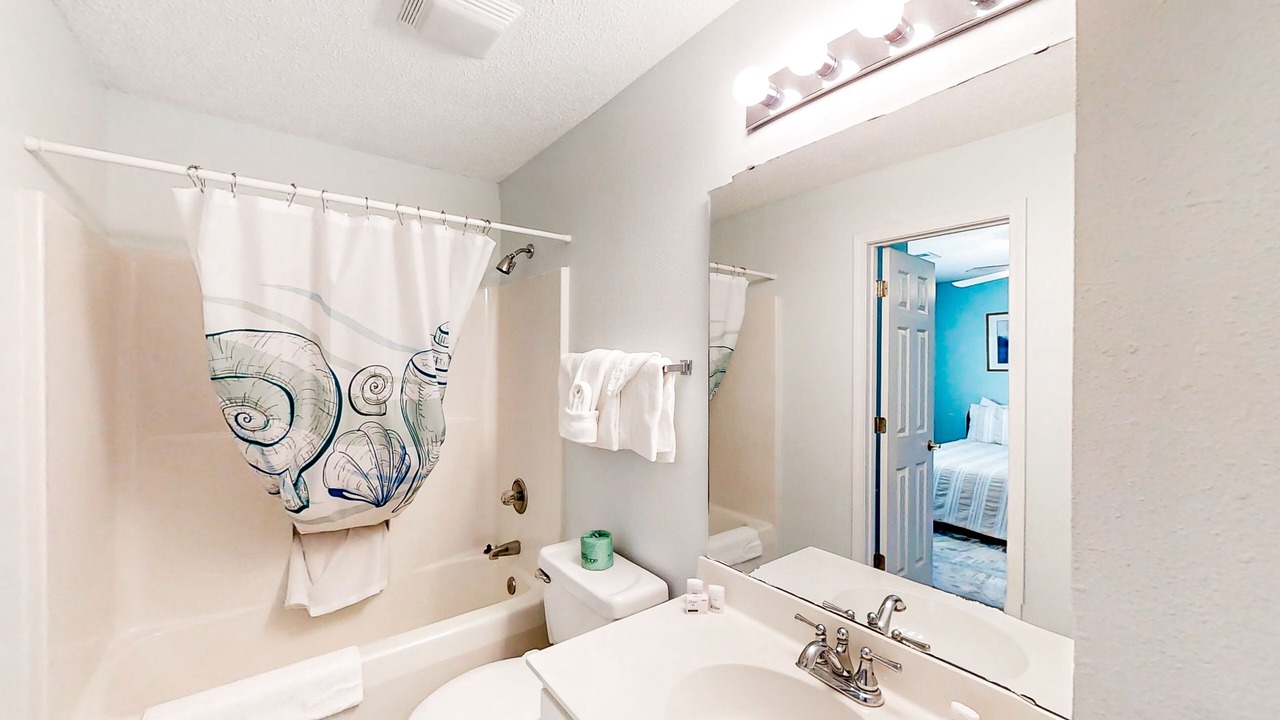 Photo of Bathroom in Carolina Yacht Landing
