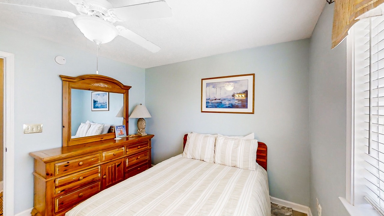 Photo of Bedroom in Carolina Yacht Landing