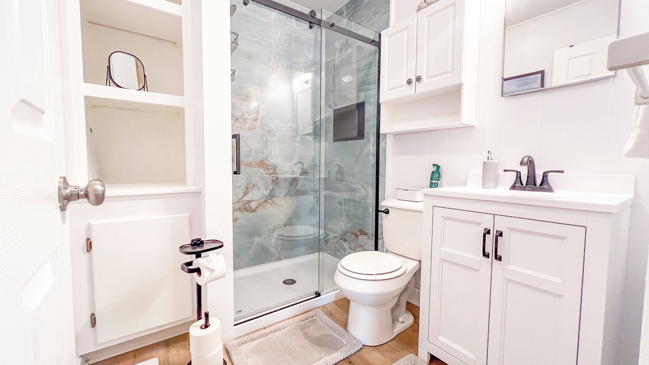 Photo of Bathroom in Crystal Coast