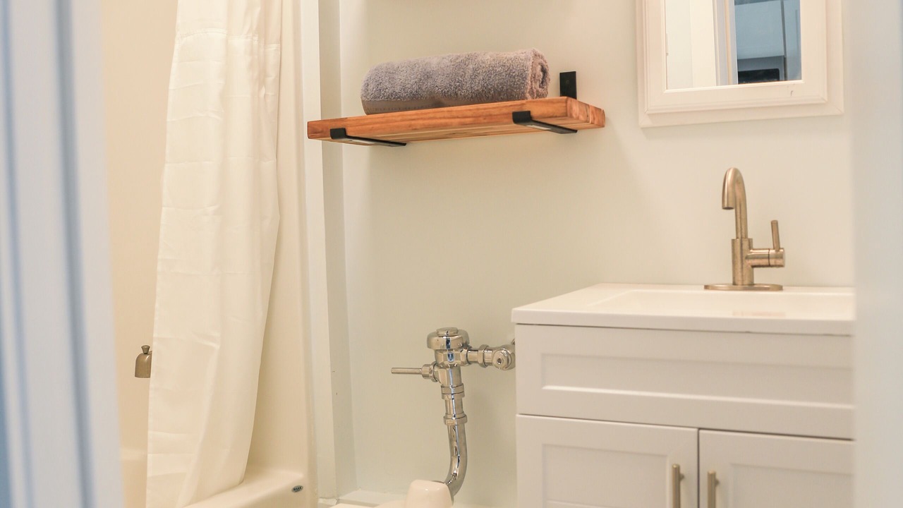 Photo of Bathroom in Crystal Coast