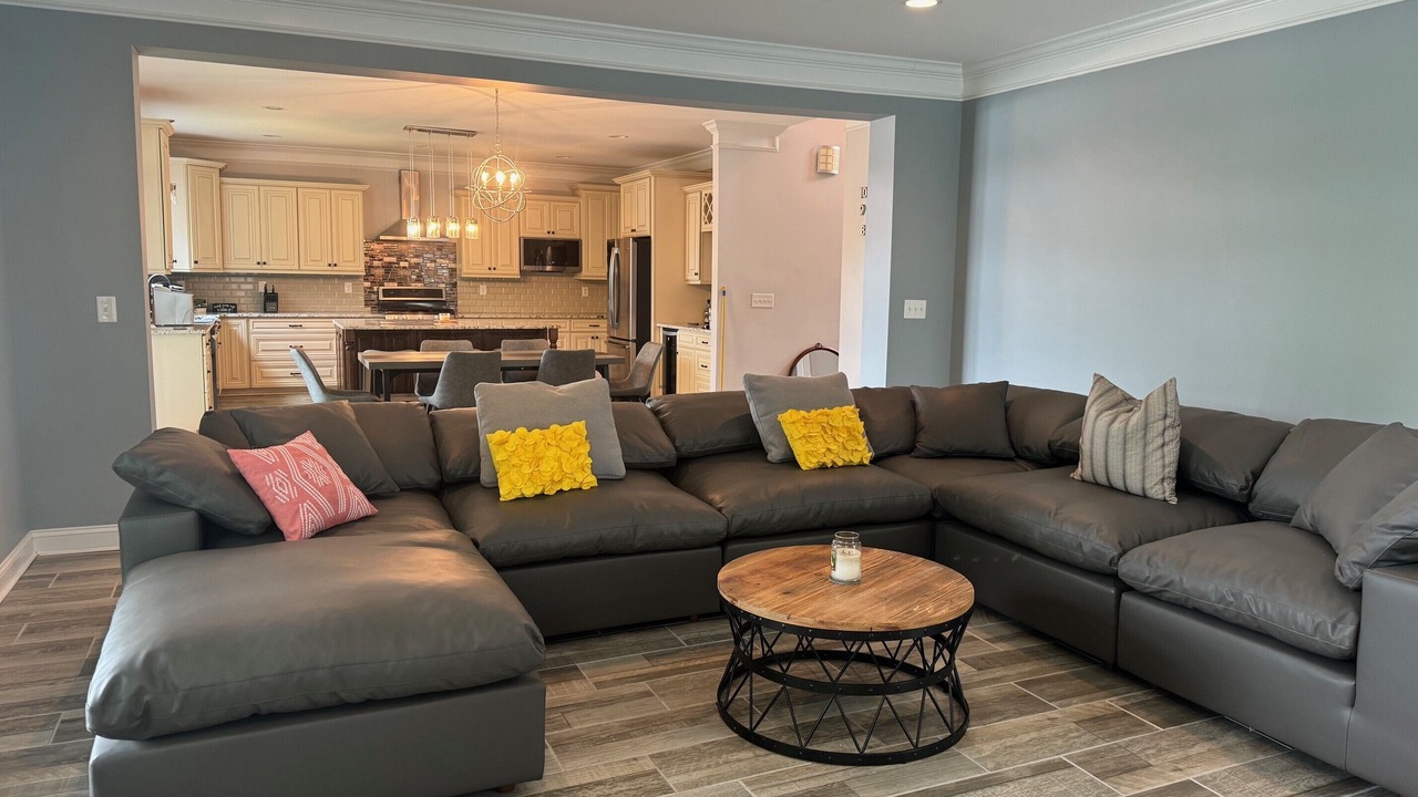 Photo of Livingroom in Belmont
