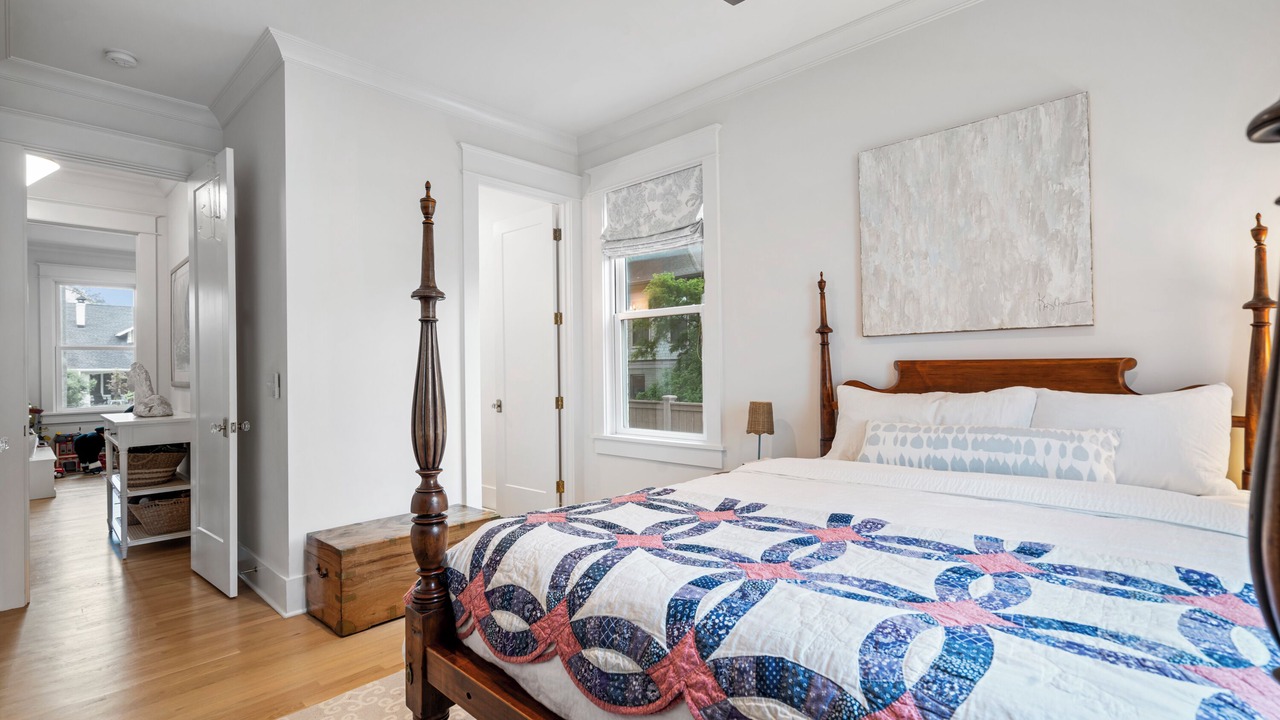 Photo of Bedroom in Belmont - Hillsboro