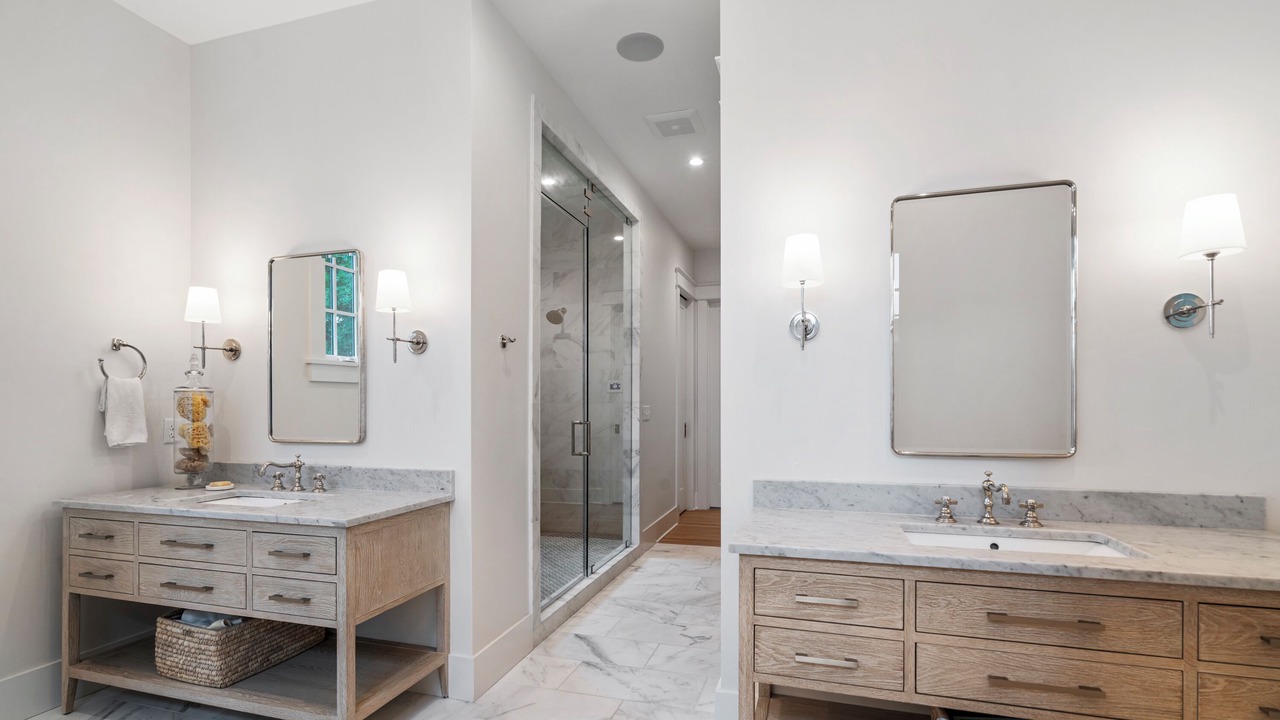 Photo of Bathroom in Belmont - Hillsboro