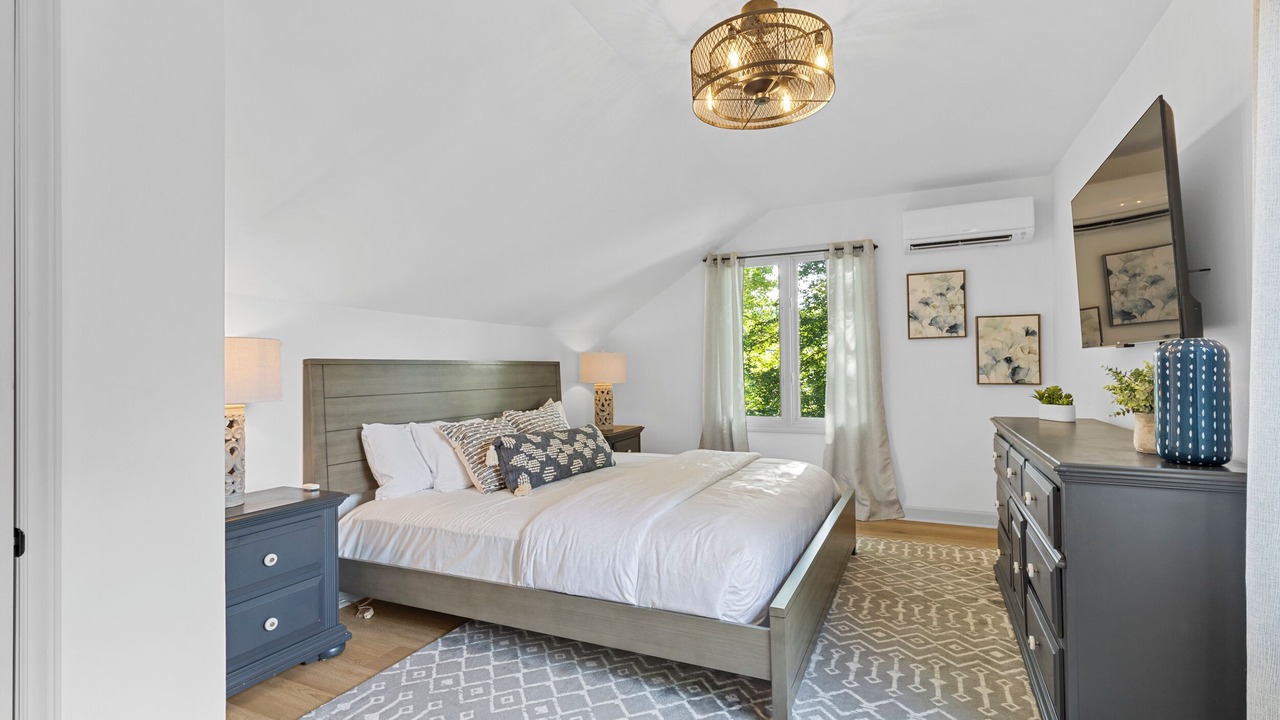 Photo of Bedroom in Westport