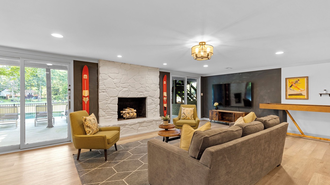 Photo of Livingroom in Westport