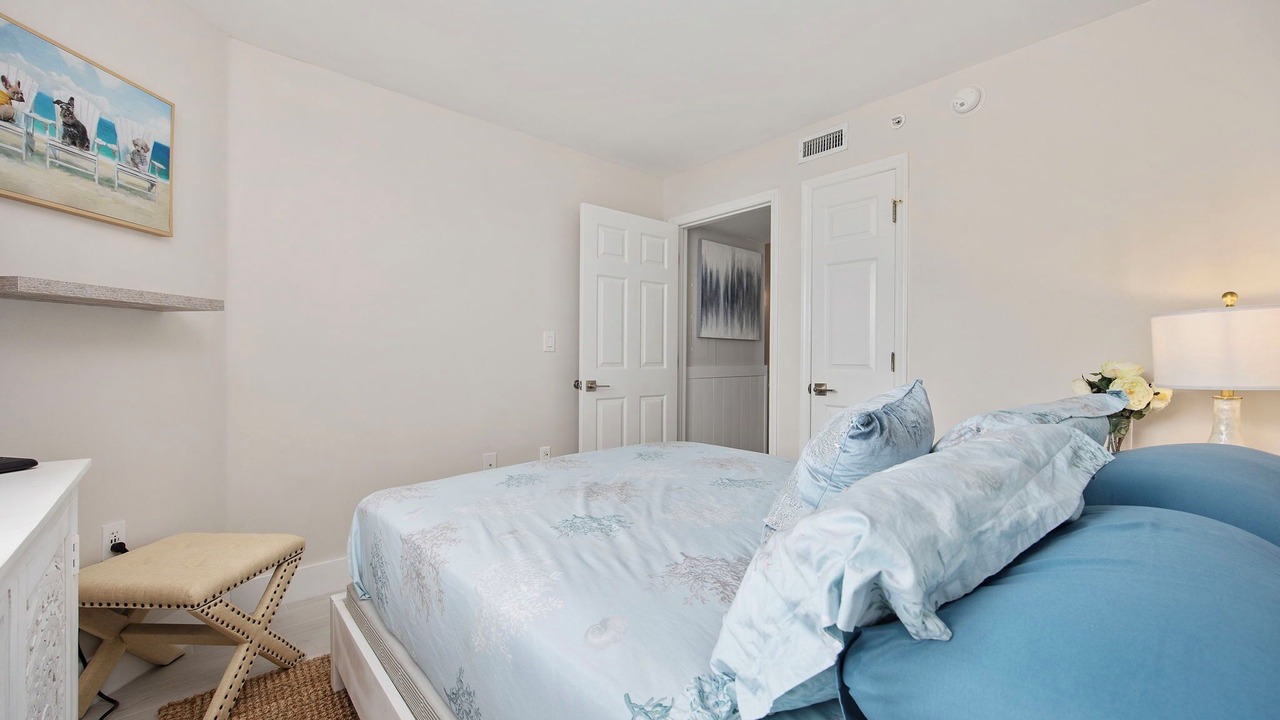 Photo of Bedroom in Ash