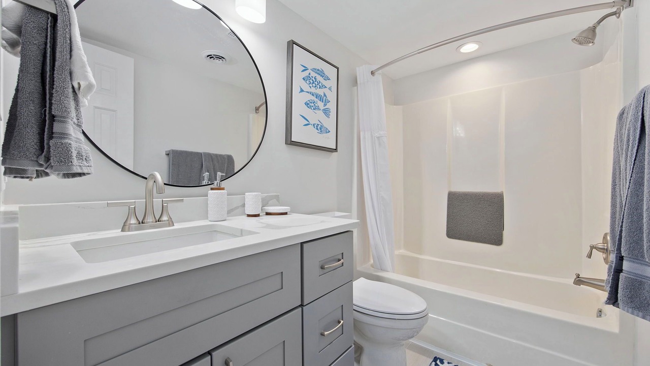 Photo of Bathroom in Ash