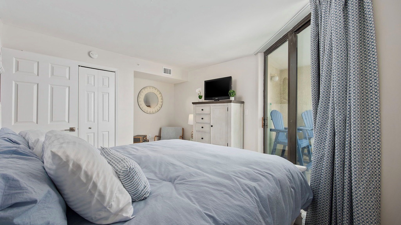 Photo of Bedroom in Ash