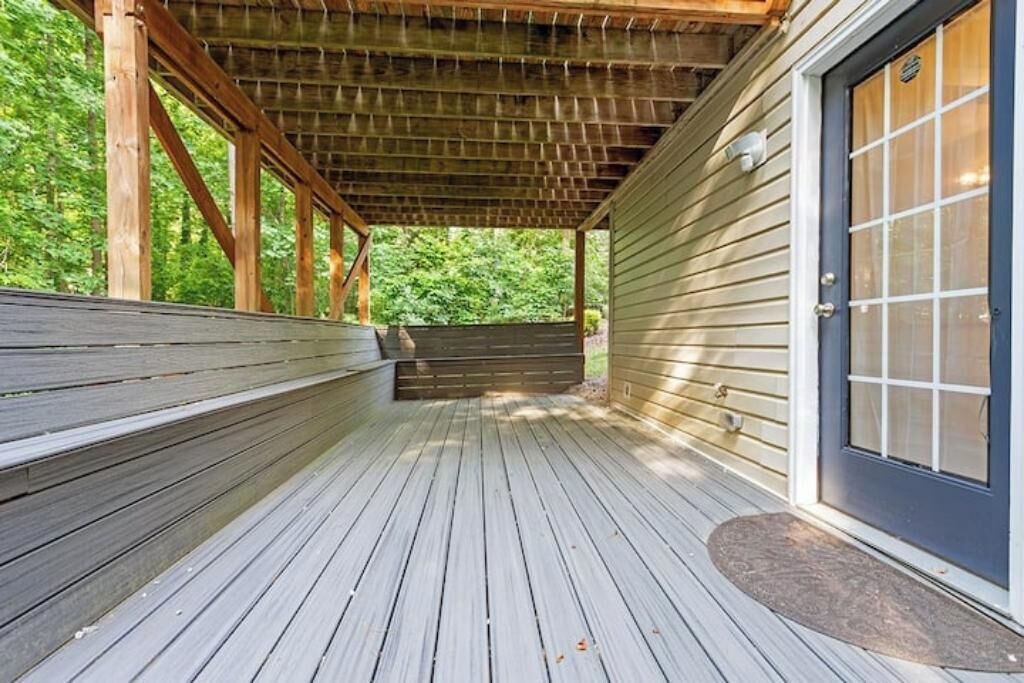 Photo of Patio Balcony in Southwest Raleigh