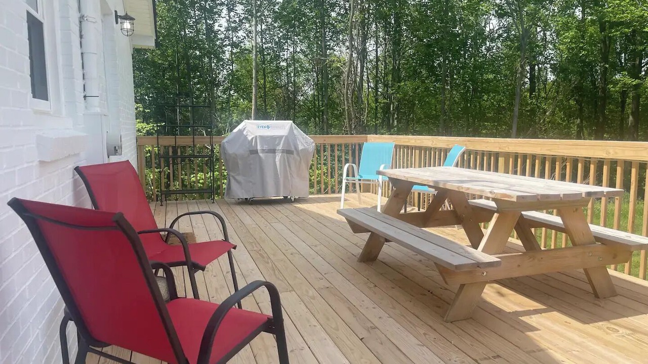 Photo of Outdoor in Dowelltown