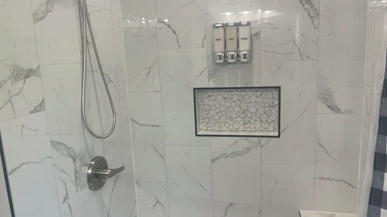 Photo of Bathroom in Dowelltown