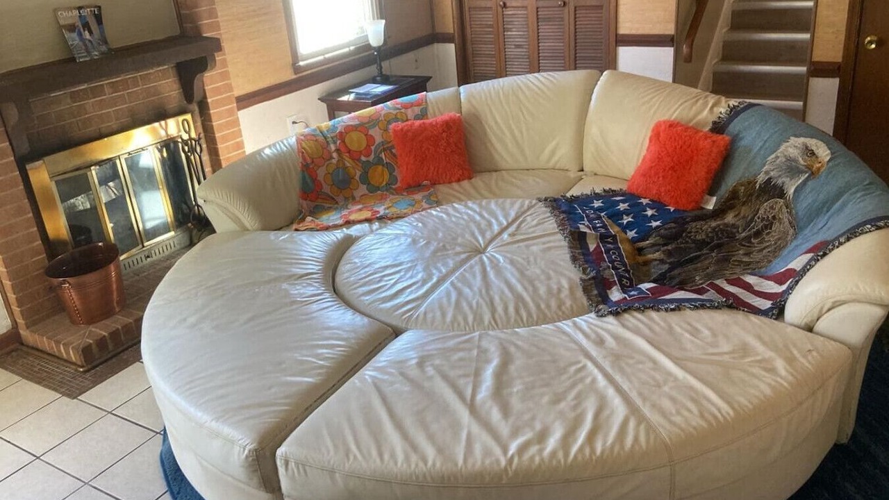 Photo of Livingroom in Jamestown