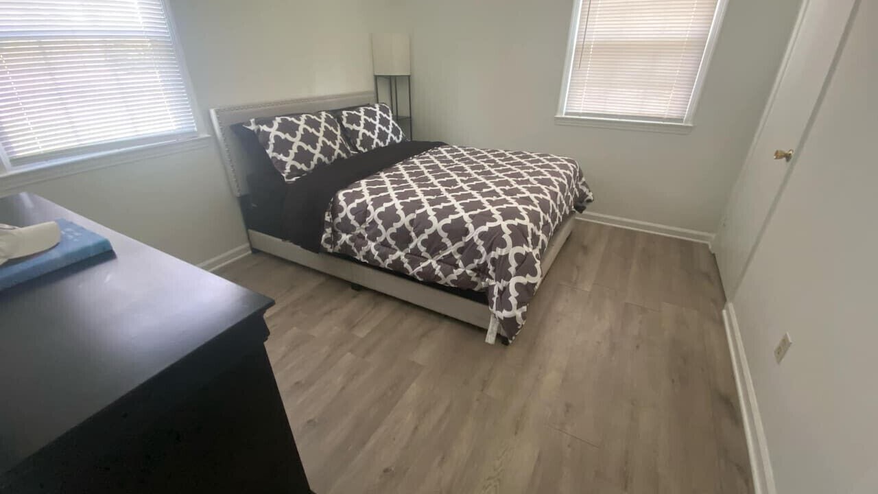 Photo of Bedroom in Jamestown