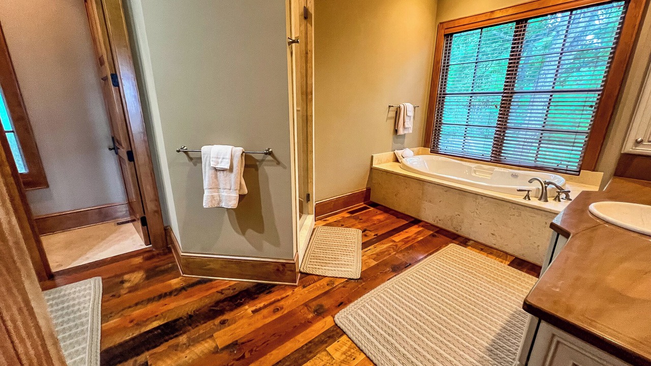 Photo of Bathroom in West Jefferson