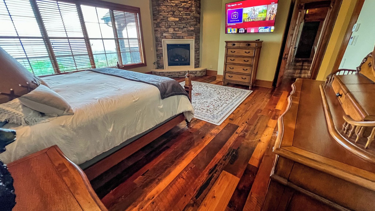 Photo of Bedroom in West Jefferson