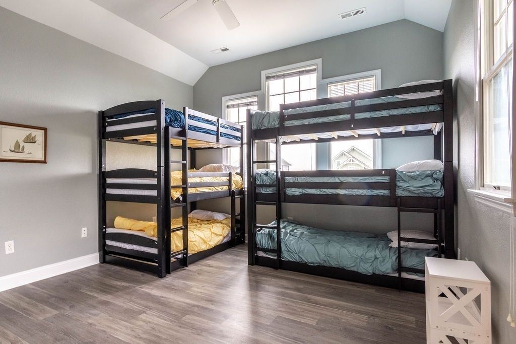 Photo of Bedroom in Manteo
