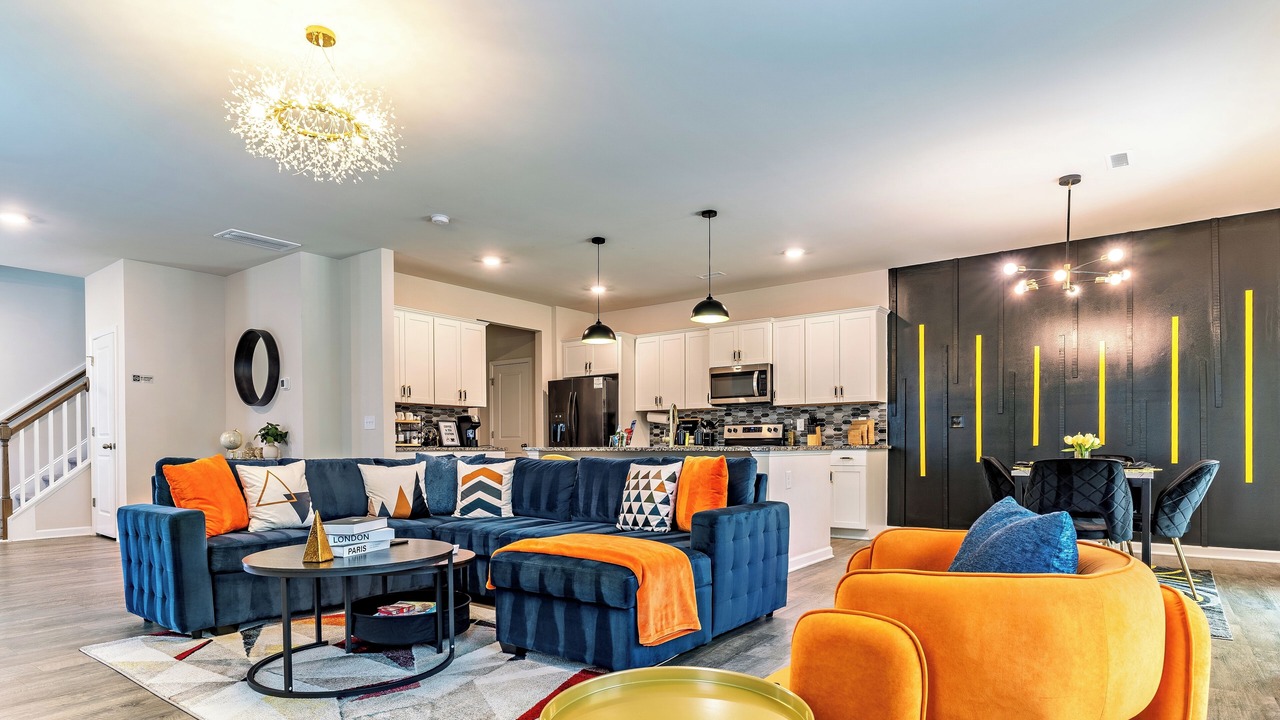 Photo of Livingroom in Southeast Raleigh