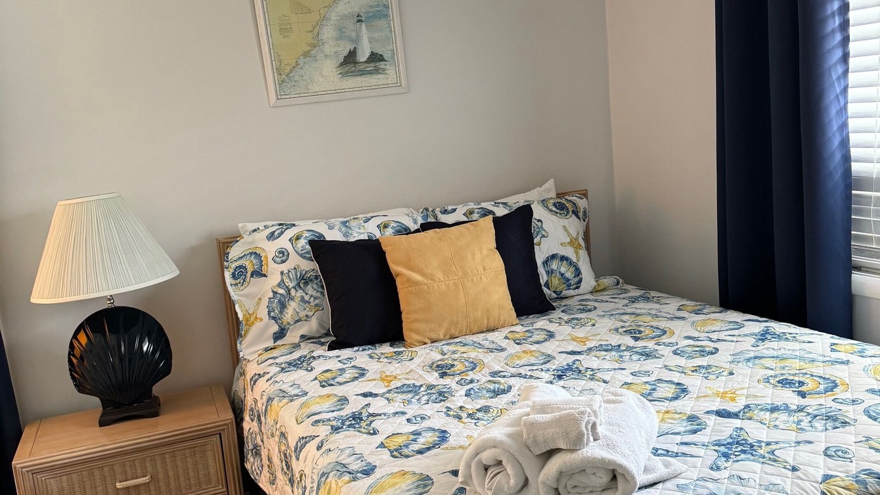 Photo of Bedroom in Ash