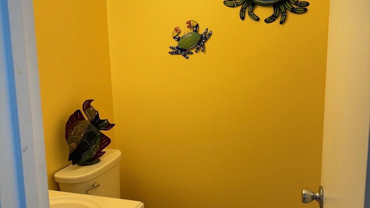 Photo of Bathroom in Ash