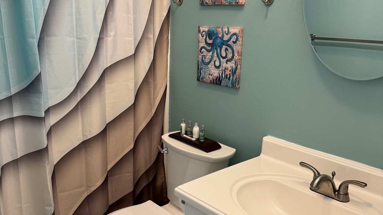 Photo of Bathroom in Ash
