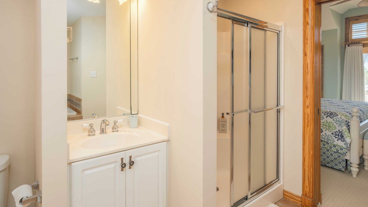 Photo of Bathroom in Buck Island