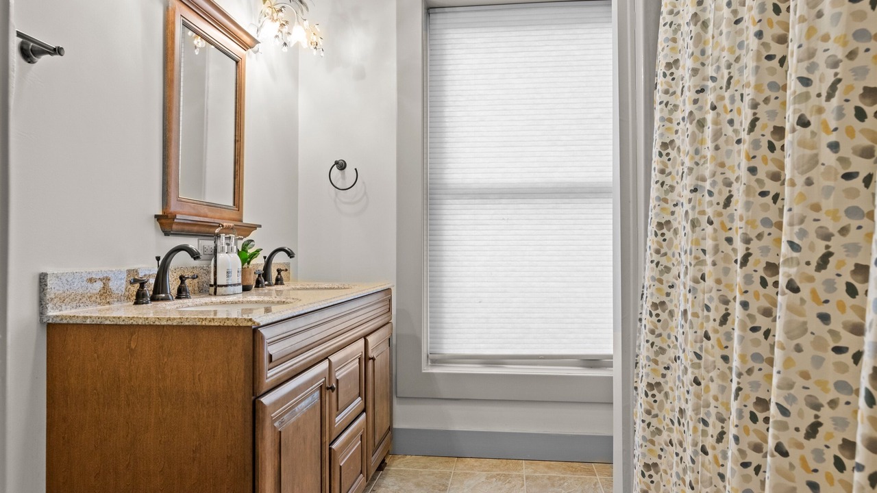 Photo of Bathroom in Carthage