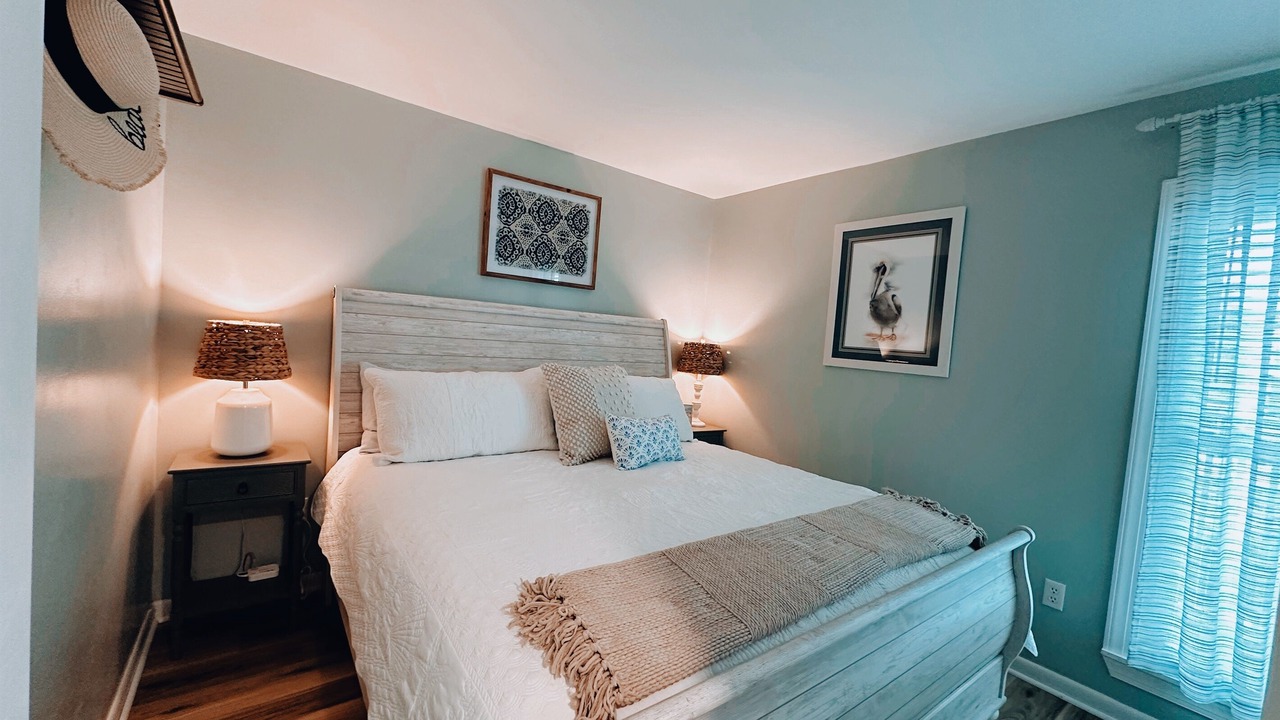 Photo of Bedroom in McCutcheon Field
